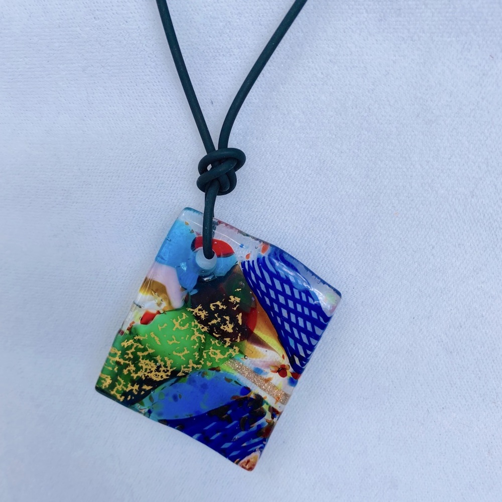 🍄2@45.00🍄 Murano Venetian glass pendant